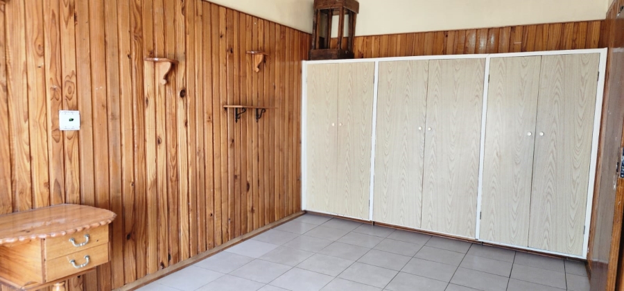 4 Bedroom Property for Sale in Elandia North West